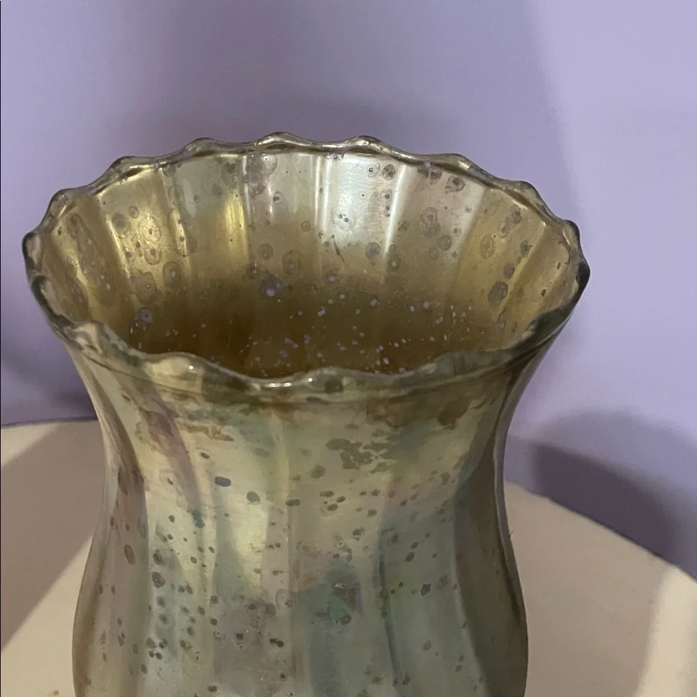 Elegant Silver Glass candle holder -